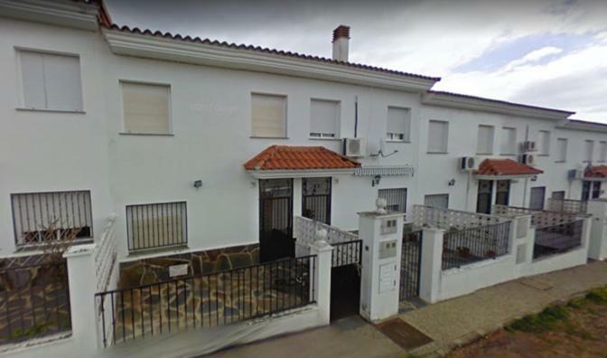 Apartamentos La Presa Guijo de Granadilla Exterior photo